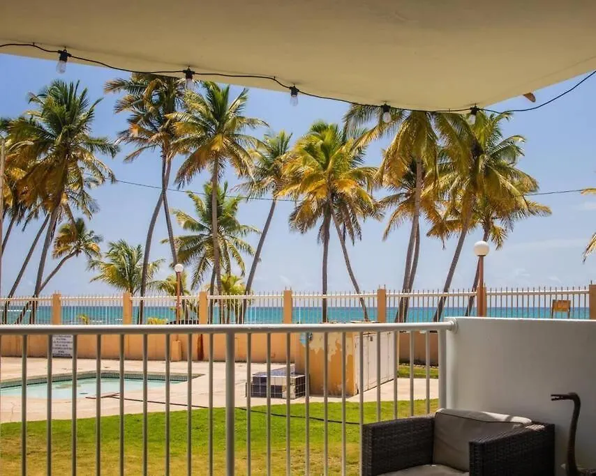 Ocean Blue Beach Apt Luquillo Apartment